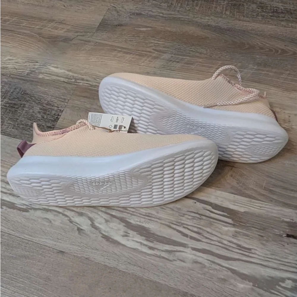 Pink adidas - Picture 6 of 6